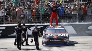 Andy’s Frozen Custard 300
