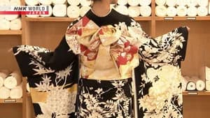 Kyo-yuzen Kimono: Fine Gold Accents Radiate Elegance