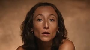 COCAINE ADDICT: WHAT IS DAILY LIFE LIKE? (PROSTITUTION, USE, DEBTS)