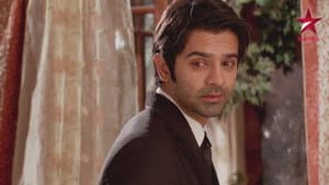 Shyam Manhandles Khushi