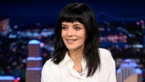 Kate Hudson, John Stamos, Lily Allen, Laufey