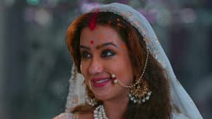 The Holi Celebrations Begin in the Mansion