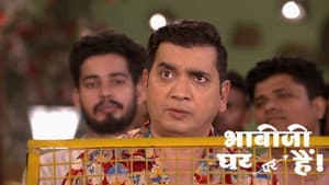 Sher Khan Hypnotises Angoori and Anita