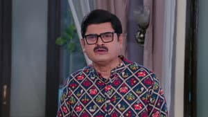 Tiwari and Vibhuti Sneak Into the Haveli at Night