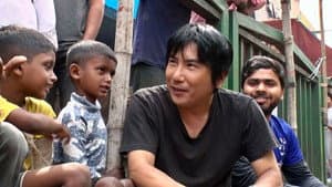 Supporting Street Children - Watanabe Hiroki