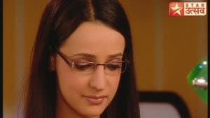 Gunjan Leaves for Morena