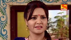 Indu Tries to Jump From The Balcony