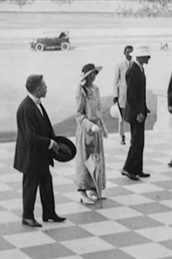 Her Excellency Lady Lytton At The Victoria Memorial (1922) poster
