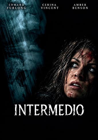 Intermedio (2005) poster
