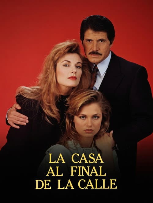 La casa al final de la calle poster