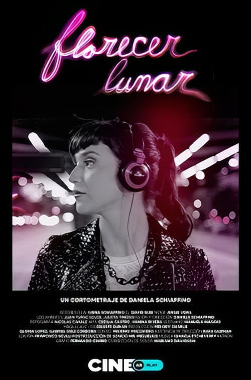 Florecer Lunar (2015) poster