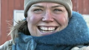 Greenland: Proud to be Inuit / Cambodia: Blood stains their bricks