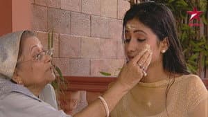 Akshara has to undergo tests