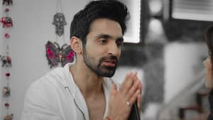 Virat and Amu's plan goes well