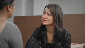 Ishika attempts to throw Bhavani out