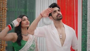 Virat apologises to Amruta