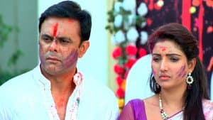 Vasant Celebrates Holi In Sunshine Society