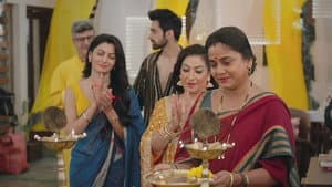 Power outrage troubles Amruta's family