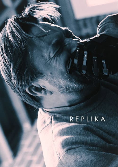 Replika poster